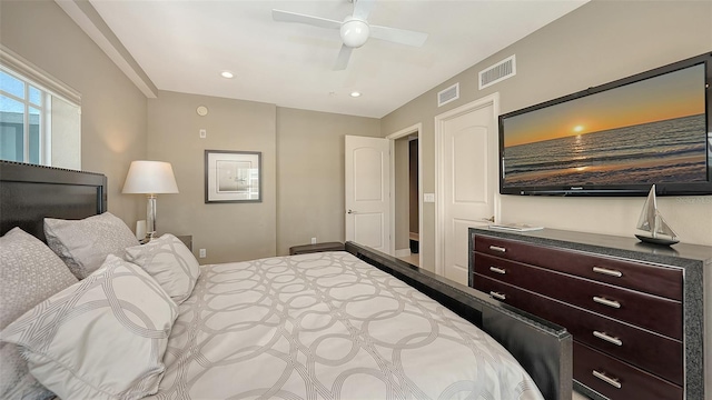 bedroom featuring recessed lighting, visible vents, and ceiling fan