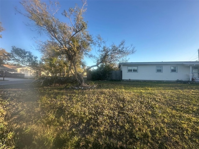 view of yard featuring fence