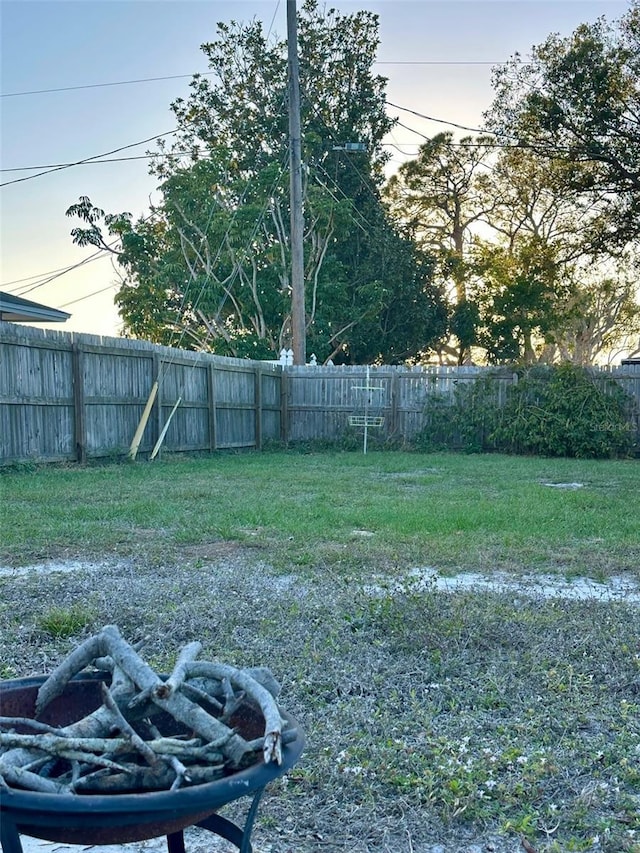 view of yard featuring fence