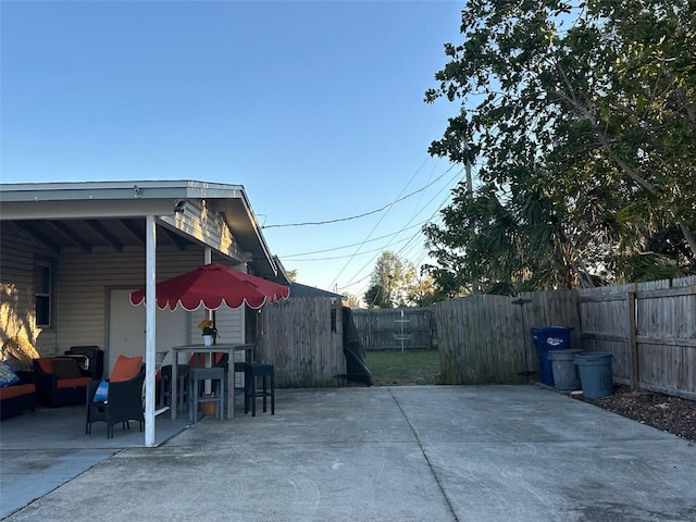 exterior space featuring a fenced backyard