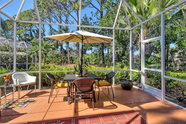 view of sunroom / solarium