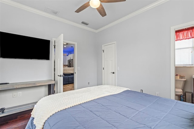 bedroom with ceiling fan, ornamental molding, dark wood-style flooring, and visible vents