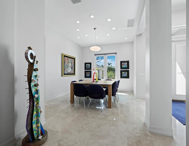 dining area featuring baseboards, visible vents, and recessed lighting