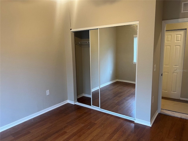 closet with visible vents