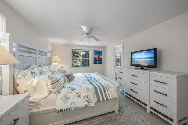 bedroom featuring ceiling fan