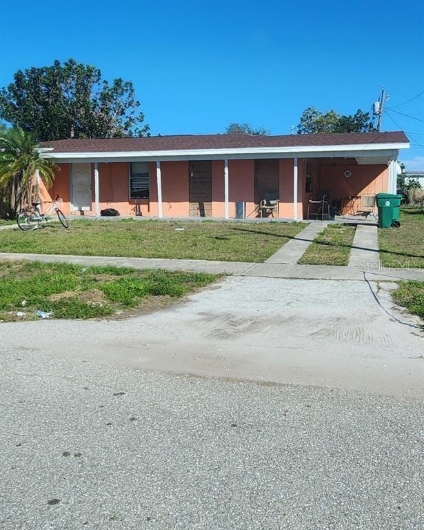 645 Dalton Blvd, Port Charlotte, FL 33952 - view of front of house