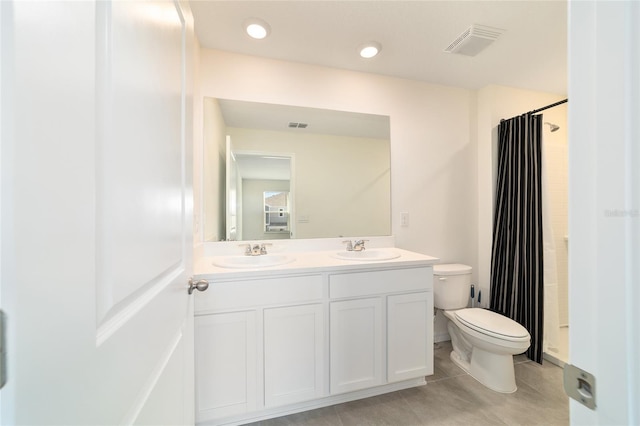 6677 SW 81st Loop, Ocala, FL 34476 - full bath featuring toilet, visible vents, and a sink