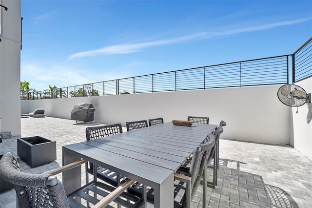 6027 White Mangrove Ln, Bradenton, FL 34210 - view of patio / terrace with outdoor dining space