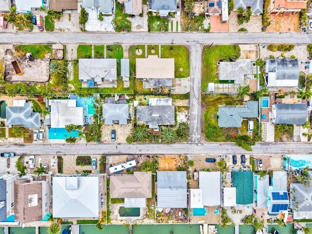 birds eye view of property featuring a residential view