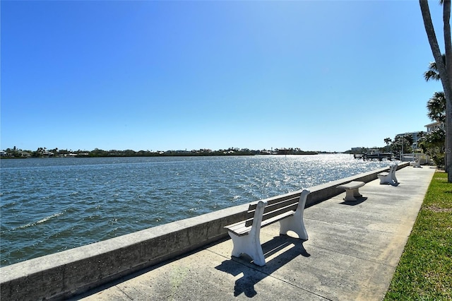 dock featuring a water view