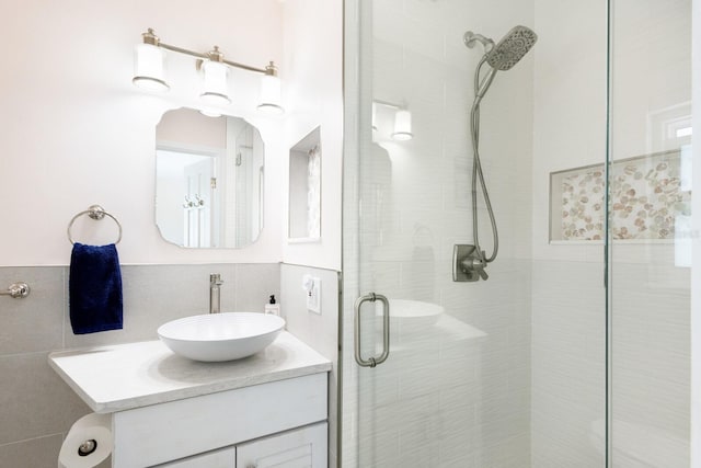 426 S Shore Dr, Sarasota, FL 34234 - bathroom featuring a shower stall and vanity