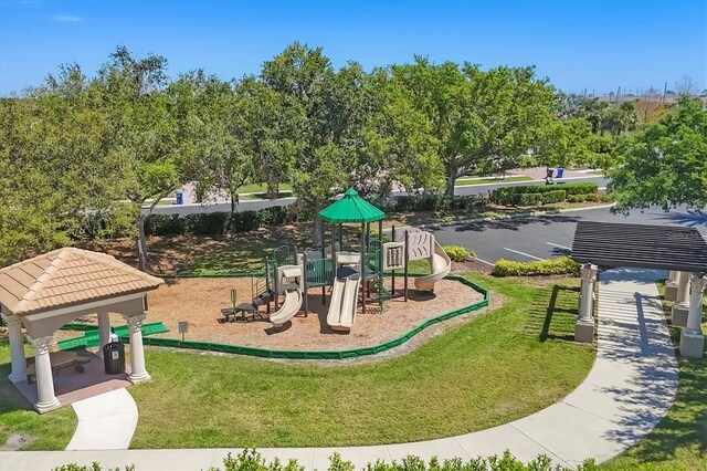 1290 Cielo Ct, North Venice, FL 34275 - community play area featuring a yard