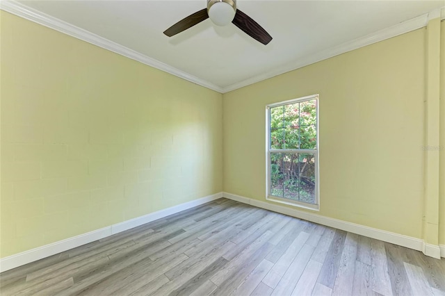 5 Barbados Rd Unit 31, Englewood, FL 34223 - empty room with wood finished floors, ceiling fan, ornamental molding, and baseboards