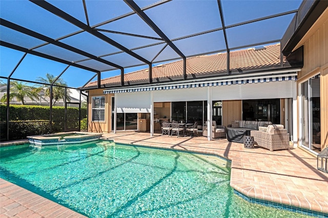 view of pool featuring outdoor dining space, a pool with connected hot tub, an outdoor living space, a lanai, and a patio area