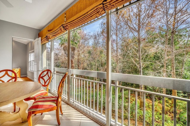 view of sunroom / solarium