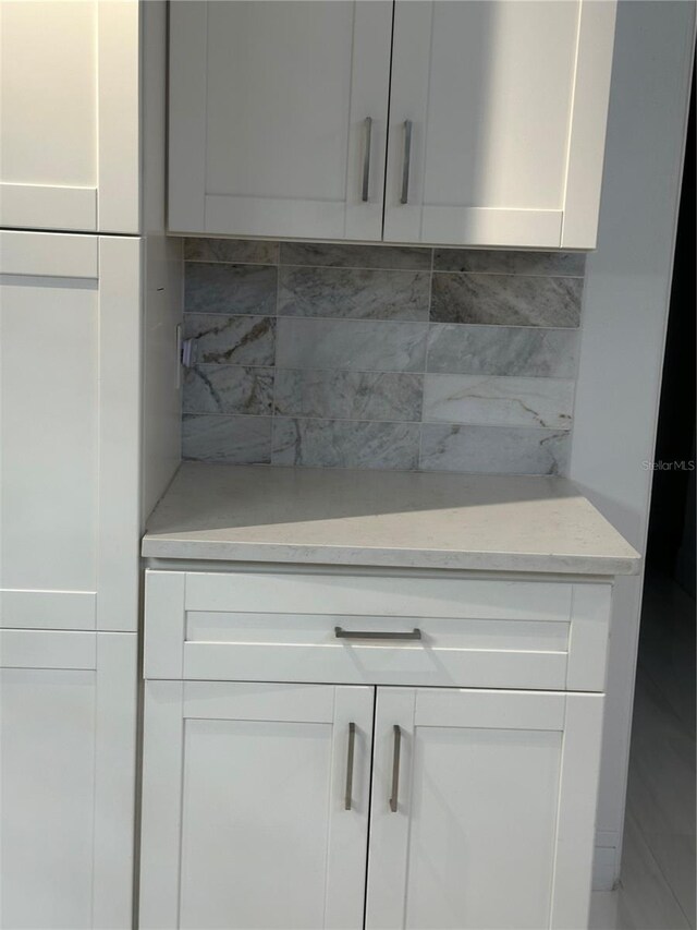 728 41st St, Sarasota, FL 34234 - detailed view of decorative backsplash