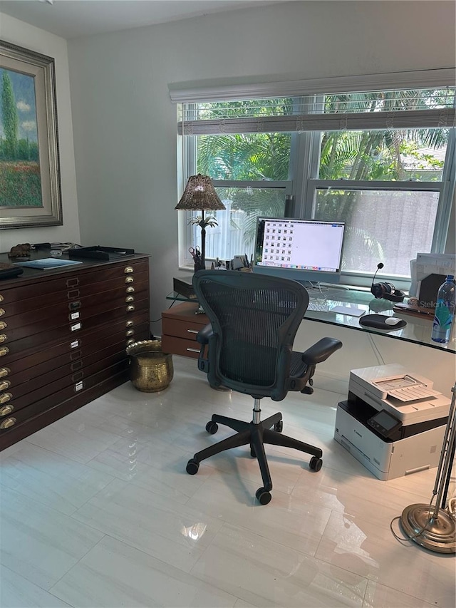 728 41st St, Sarasota, FL 34234 - view of office