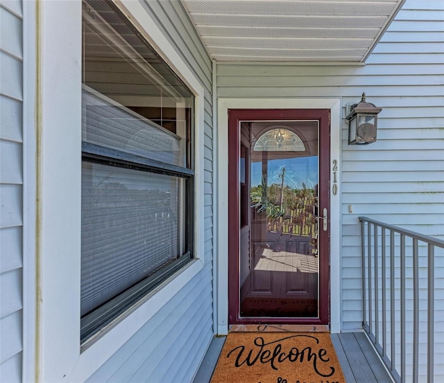 view of entrance to property