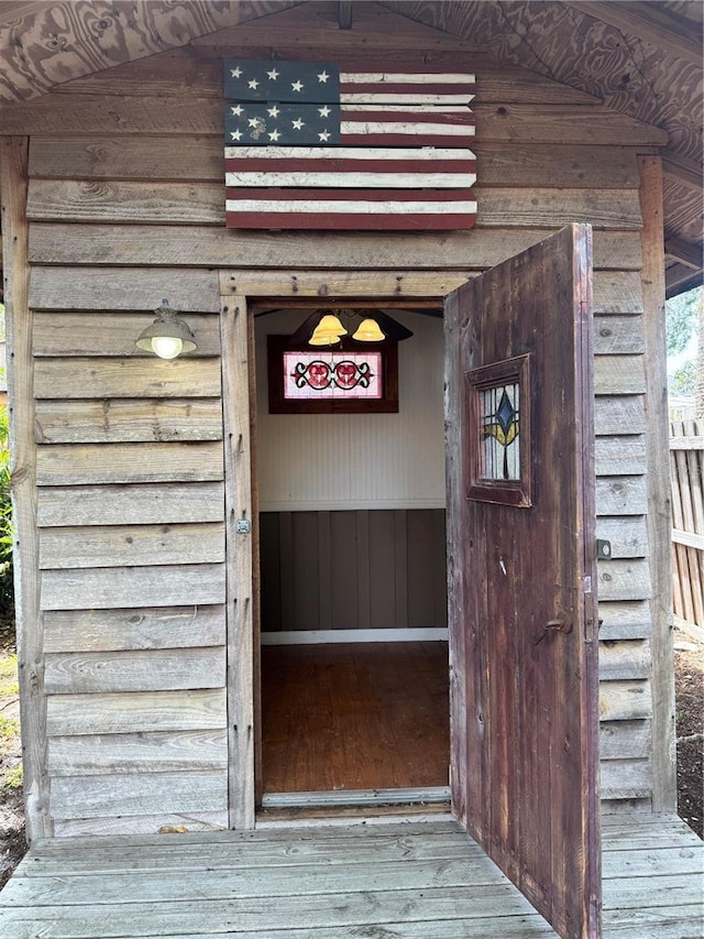 view of entrance to property
