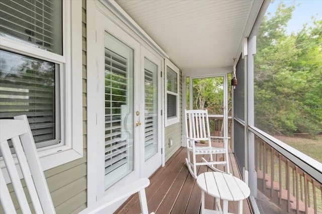 view of sunroom / solarium