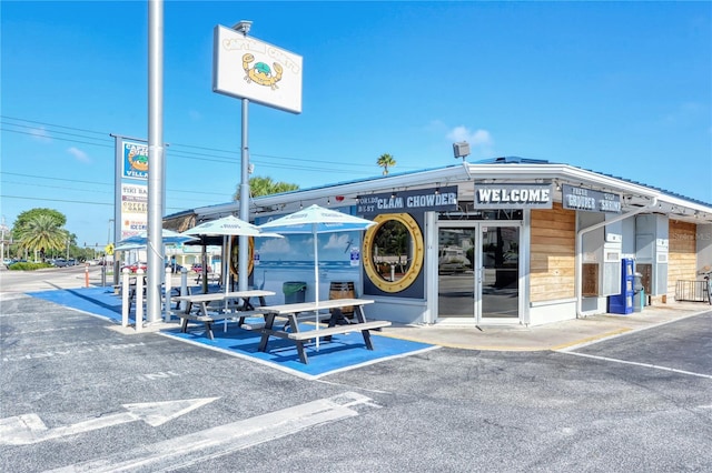 8625 Midnight Pass Rd Unit 305B, Siesta Key, FL 34242 - view of building exterior