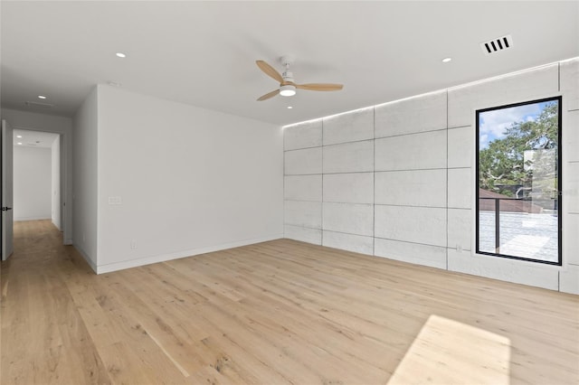 1716 9th St, Sarasota, FL 34236 - spare room featuring visible vents, a ceiling fan, light wood finished floors, and recessed lighting