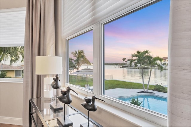 810 Siesta Dr, Sarasota, FL 34242 - detailed view of a large body of water and baseboards
