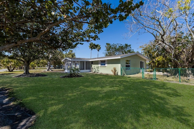 exterior space featuring fence