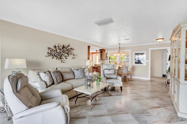 living room with a notable chandelier, visible vents, crown molding, and baseboards