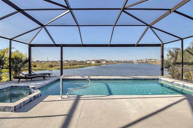 view of swimming pool featuring a lanai, a patio area, a water view, and a pool with connected hot tub