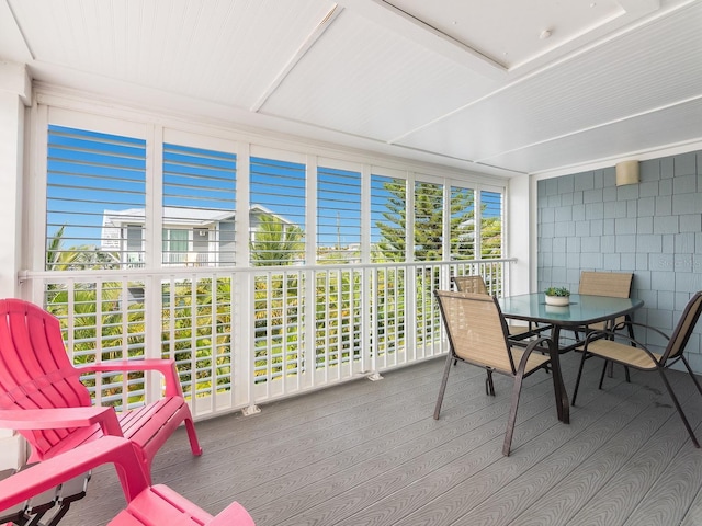 view of sunroom / solarium