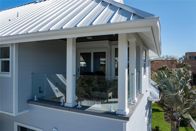 137 Big Pass Ln, Sarasota, FL 34242 - view of patio / terrace
