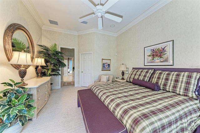 bedroom featuring visible vents, ceiling fan, baseboards, light colored carpet, and ornamental molding