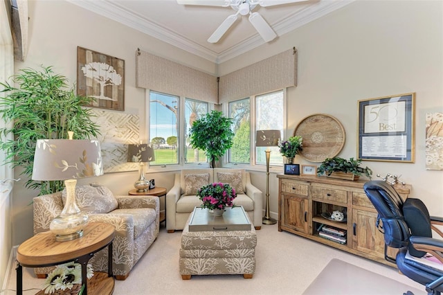 sunroom with a ceiling fan