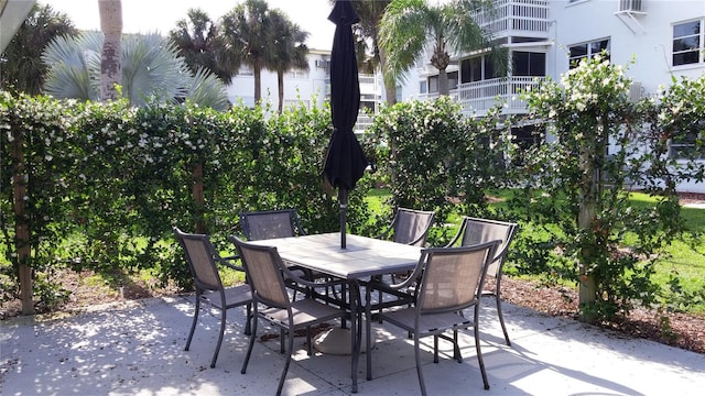 view of patio / terrace with outdoor dining area