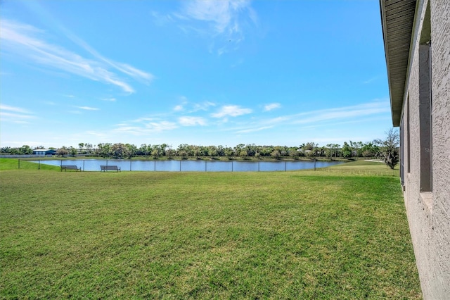 view of yard featuring a water view