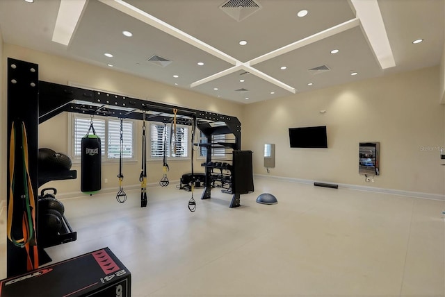 workout room with visible vents, recessed lighting, and baseboards