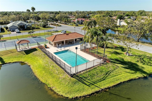 bird's eye view featuring a water view