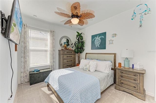 bedroom featuring carpet floors and a ceiling fan