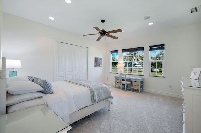 bedroom featuring baseboards, visible vents, carpet floors, recessed lighting, and a closet