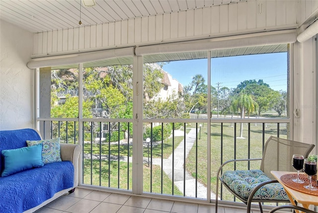 view of sunroom / solarium