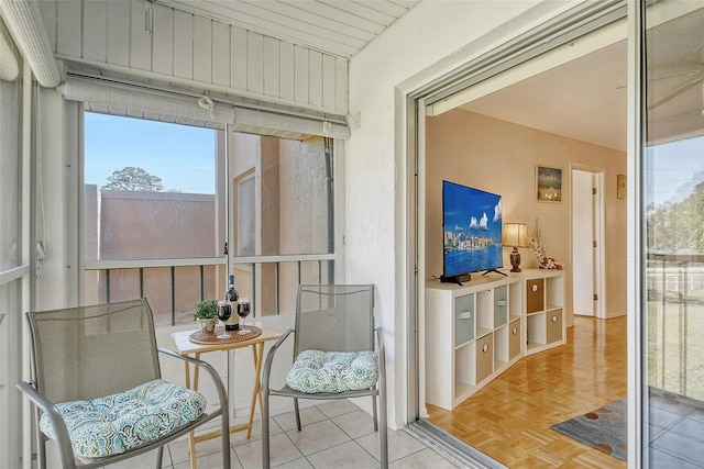 view of sunroom / solarium