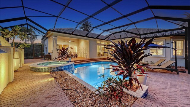 7340 Barclay Ct, University Park, FL 34201 - view of swimming pool with a patio area, a pool with connected hot tub, a ceiling fan, and a lanai
