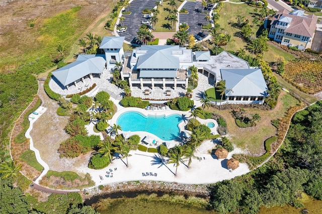 drone / aerial view featuring a residential view