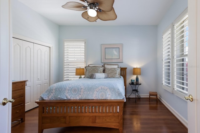 1009 3rd St E, Palmetto, FL 34221 - bedroom with wood finished floors, a closet, a ceiling fan, and baseboards