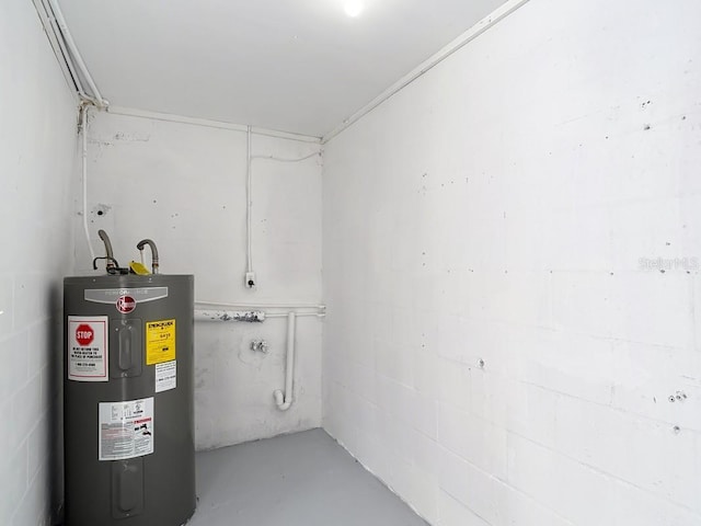 3512 N 10th St, Tampa, FL 33605 - utility room with electric water heater