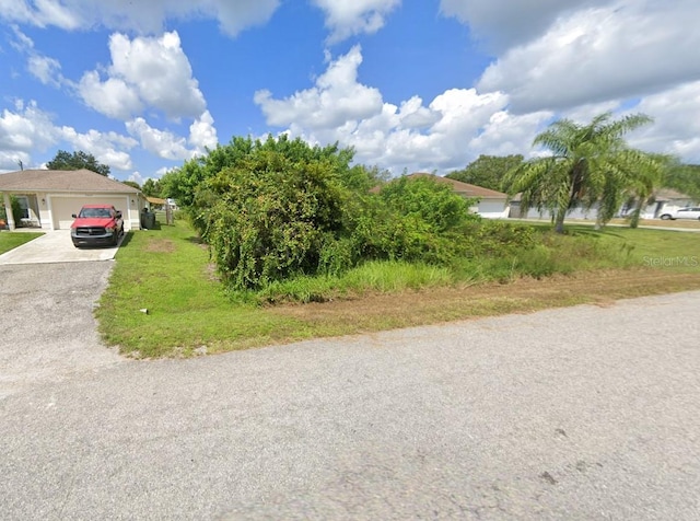 Listing photo 3 for 7835 100th Ave, Vero Beach FL 32967