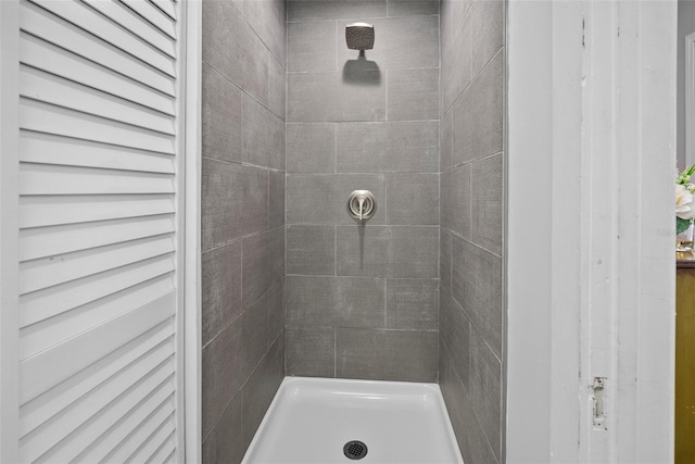 bathroom featuring a stall shower