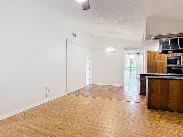 318 Mitnik Dr, Deltona, FL 32738 - photo 26