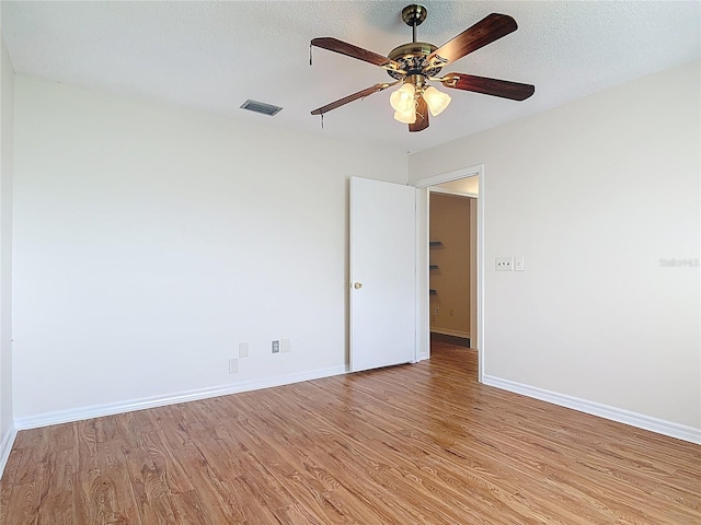 318 Mitnik Dr, Deltona, FL 32738 - photo 34